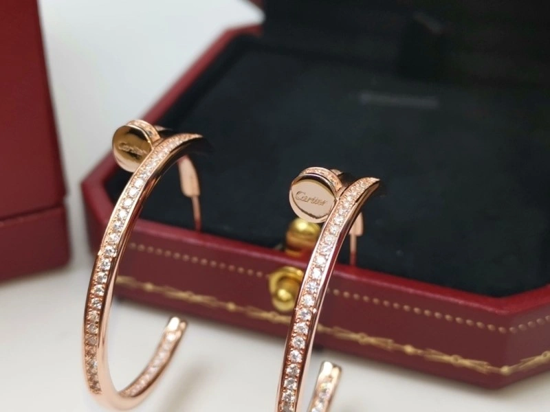 Sustainable Cartier Earrings 216990