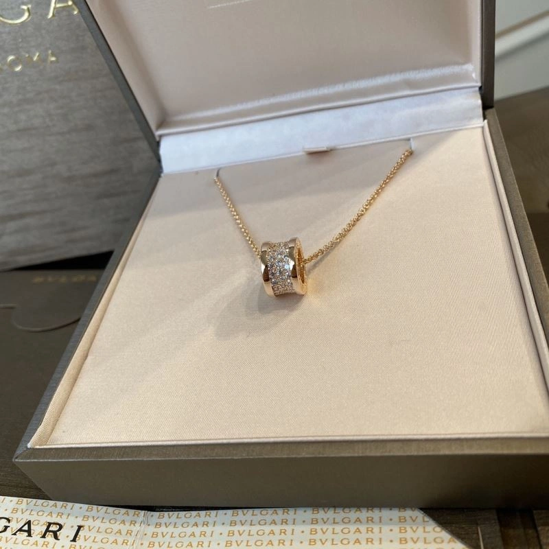 SmoothTexture Cartier Necklaces 217719