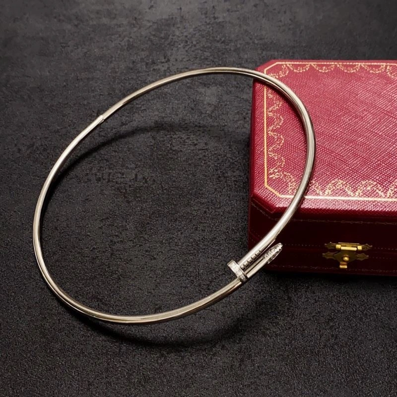 Cartier Necklaces Casual 217687