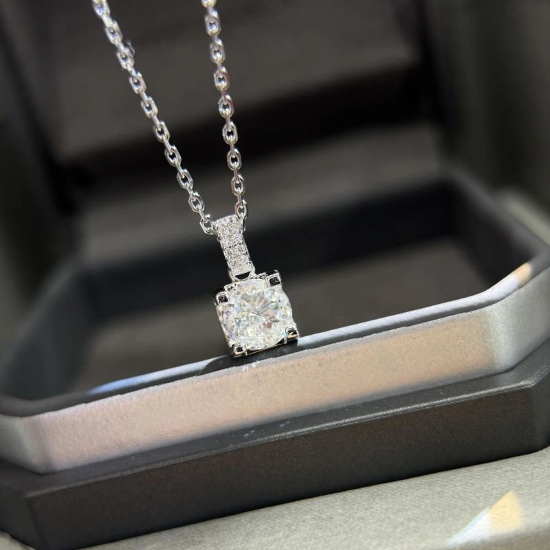 UrbanStyle Cartier Necklaces 217677