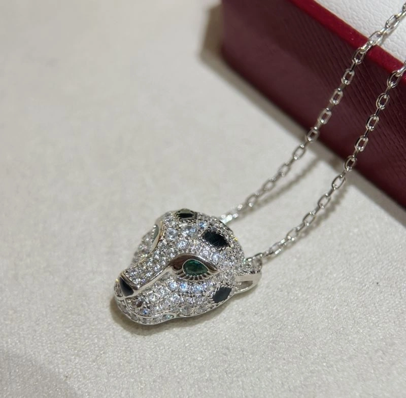 Contemporary Cartier Necklaces 217814