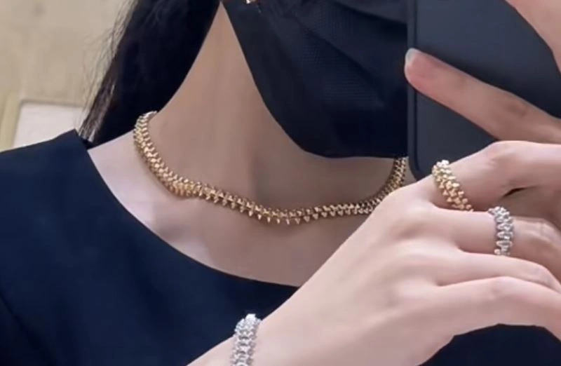Cartier Necklaces Trendy 217824