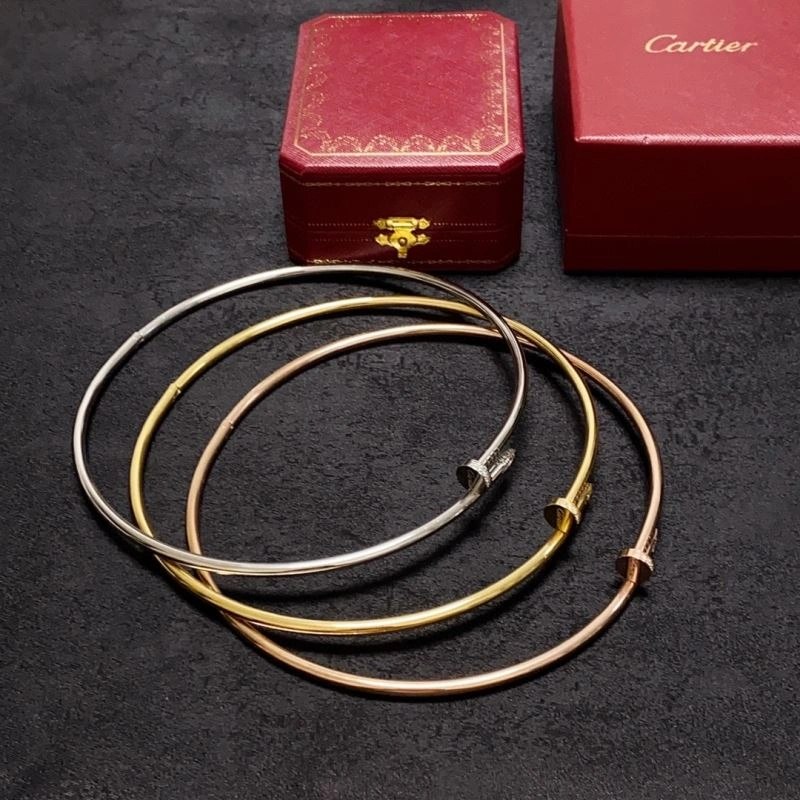 Cartier Necklaces Neat 217804