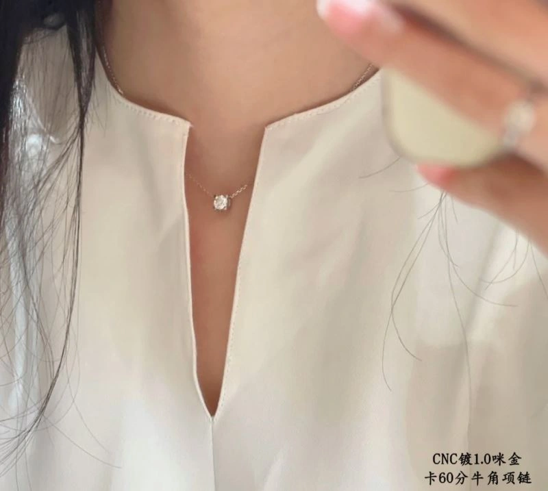 Effortless Cartier Necklaces 217538