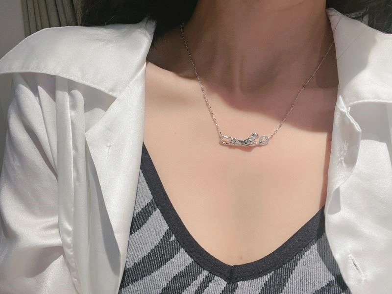 UrbanStyle Cartier Necklaces 217388