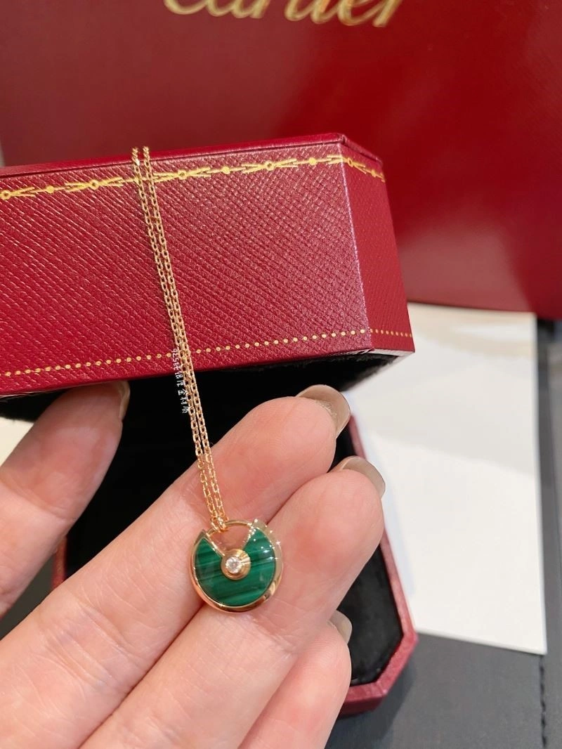Cartier Necklaces Attractive 217270