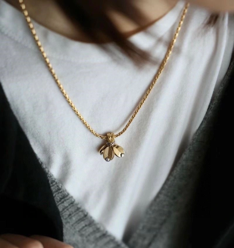 MoistureWicking Cartier Necklaces 217156