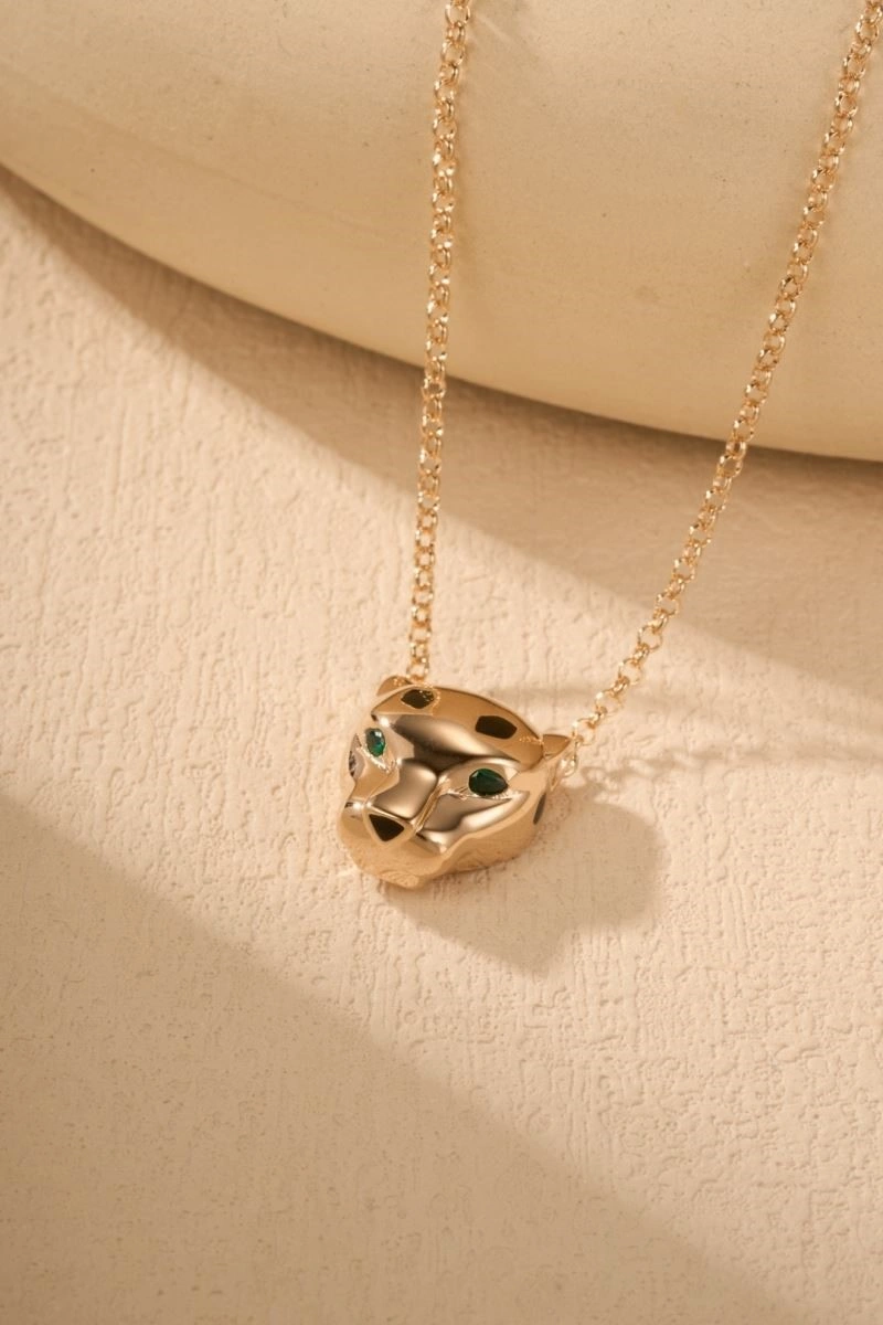 Sophisticated Cartier Necklaces 217151
