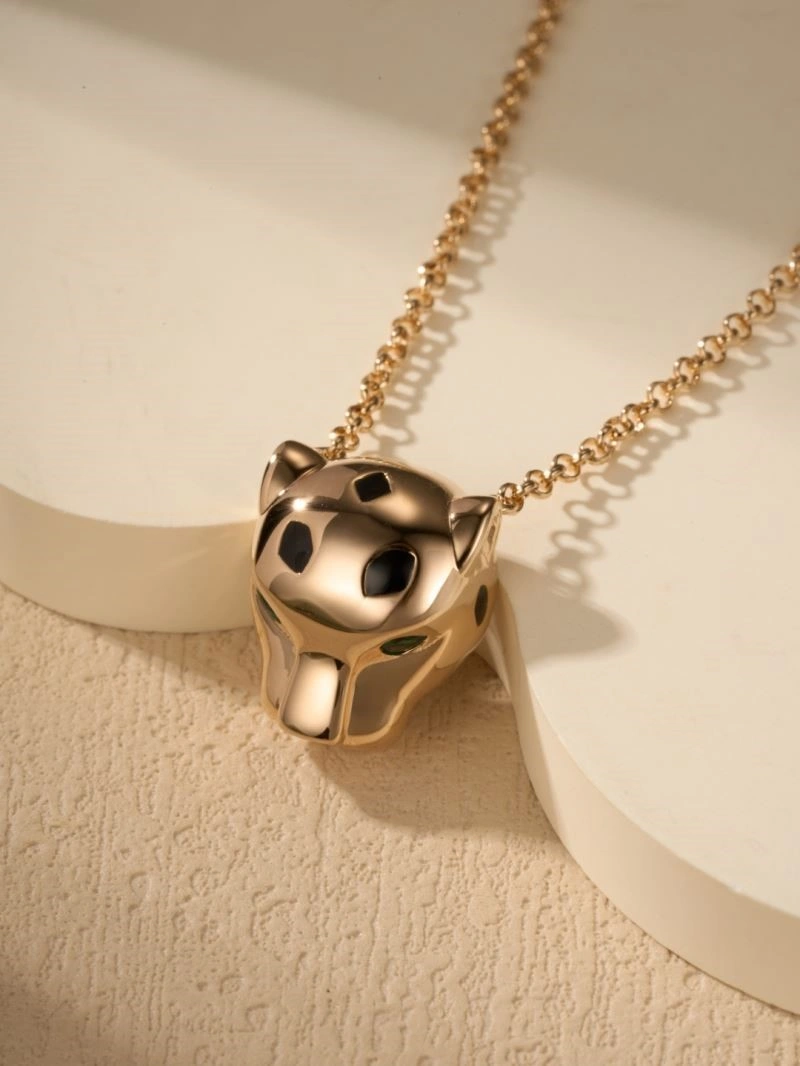 Sophisticated Cartier Necklaces 217151