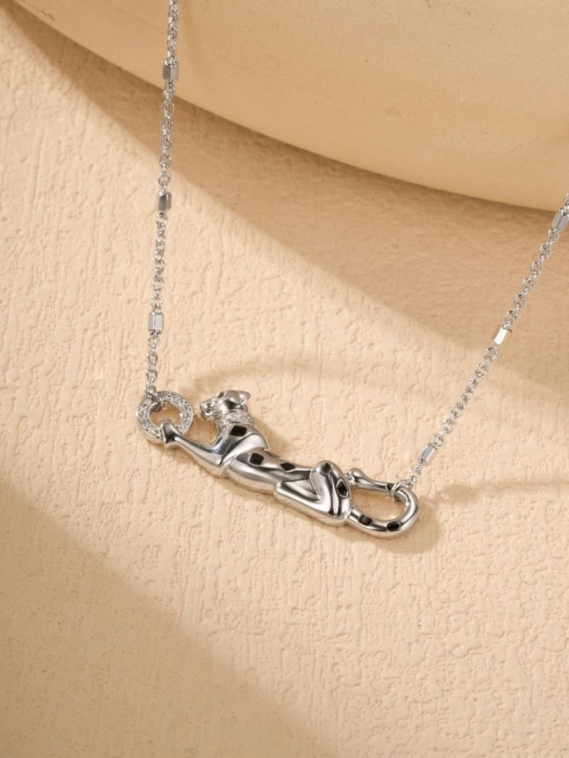 Refined Cartier Necklaces 217149