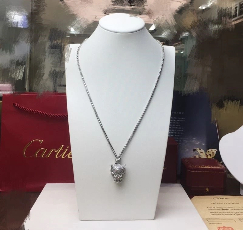 Cartier Necklaces Tailored 217147
