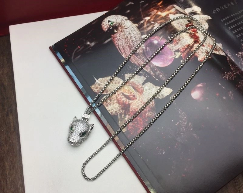 Cartier Necklaces Tailored 217147