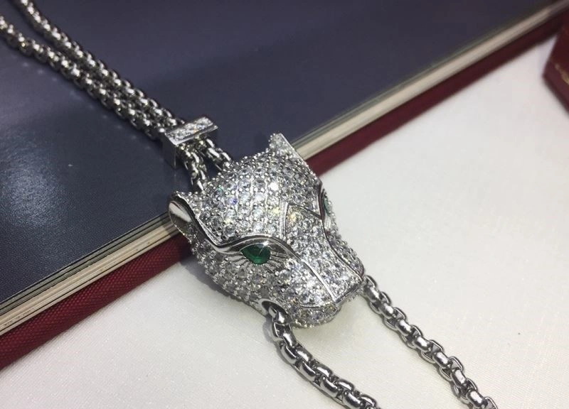 Cartier Necklaces Tailored 217147