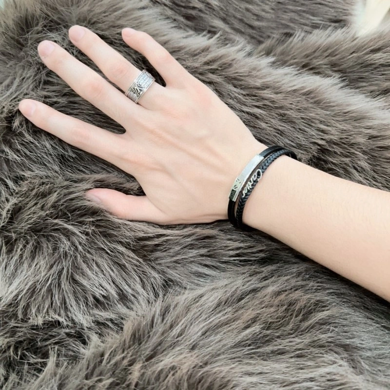 Cartier Necklaces Affordable 217070