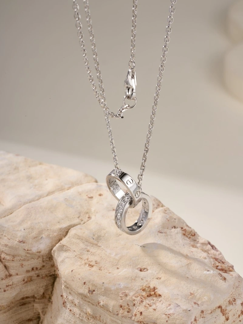 Refined Cartier Necklaces 216955
