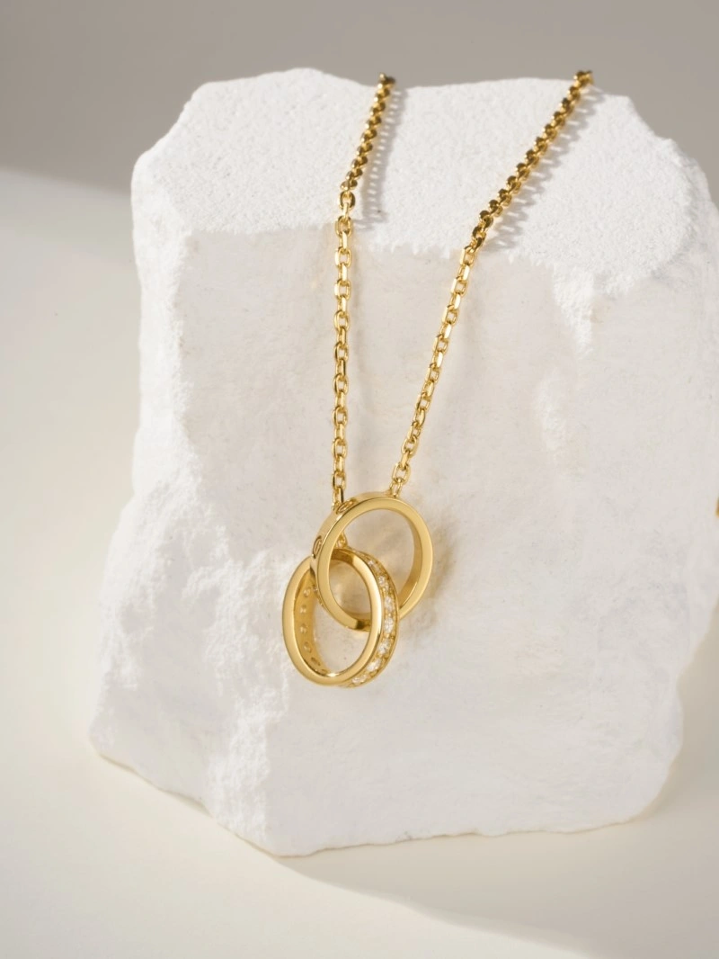 Refined Cartier Necklaces 216955