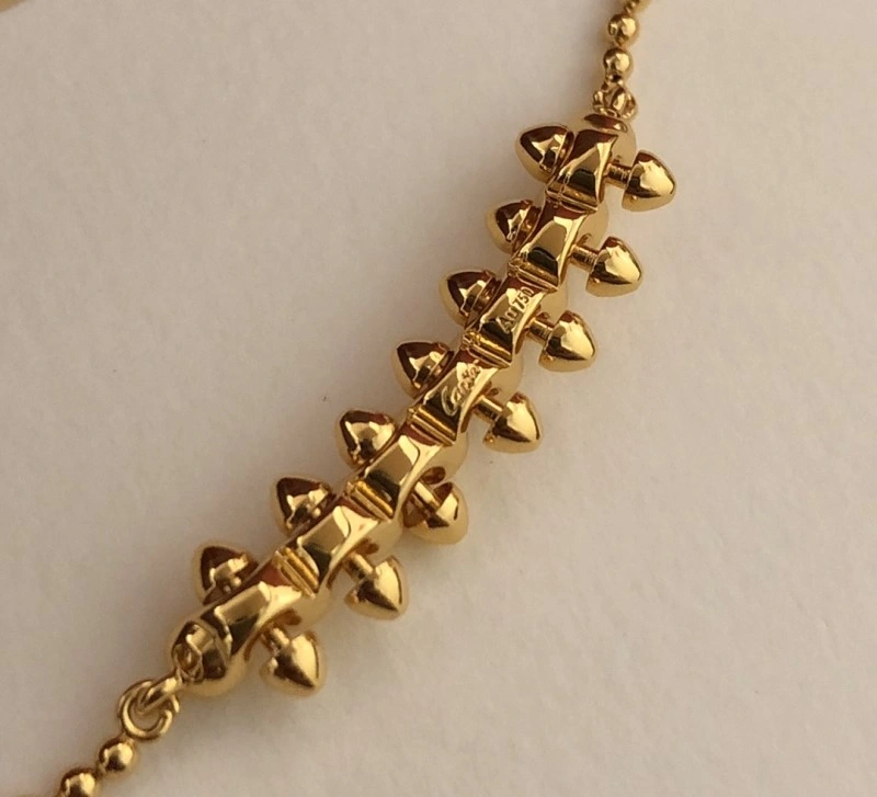 Cartier Necklaces Chic 216939