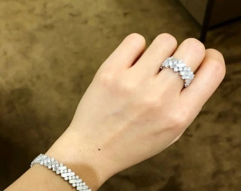 Trendsetting Cartier Rings 217209