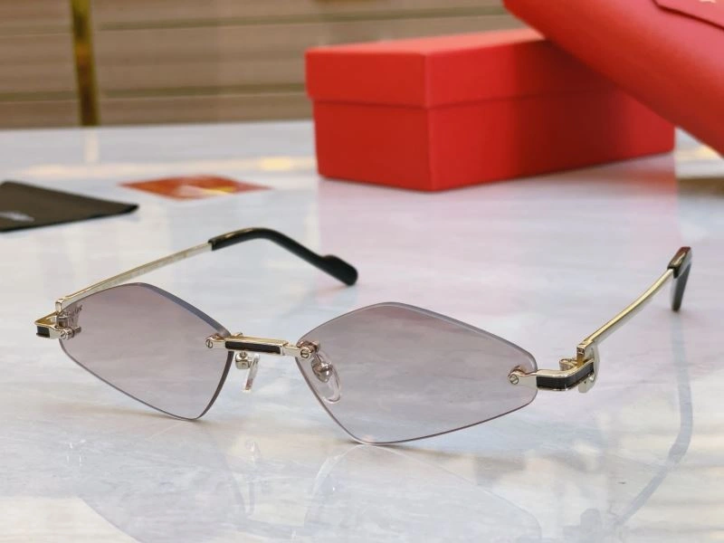 Lightweight Cartier Sunglasses 277475