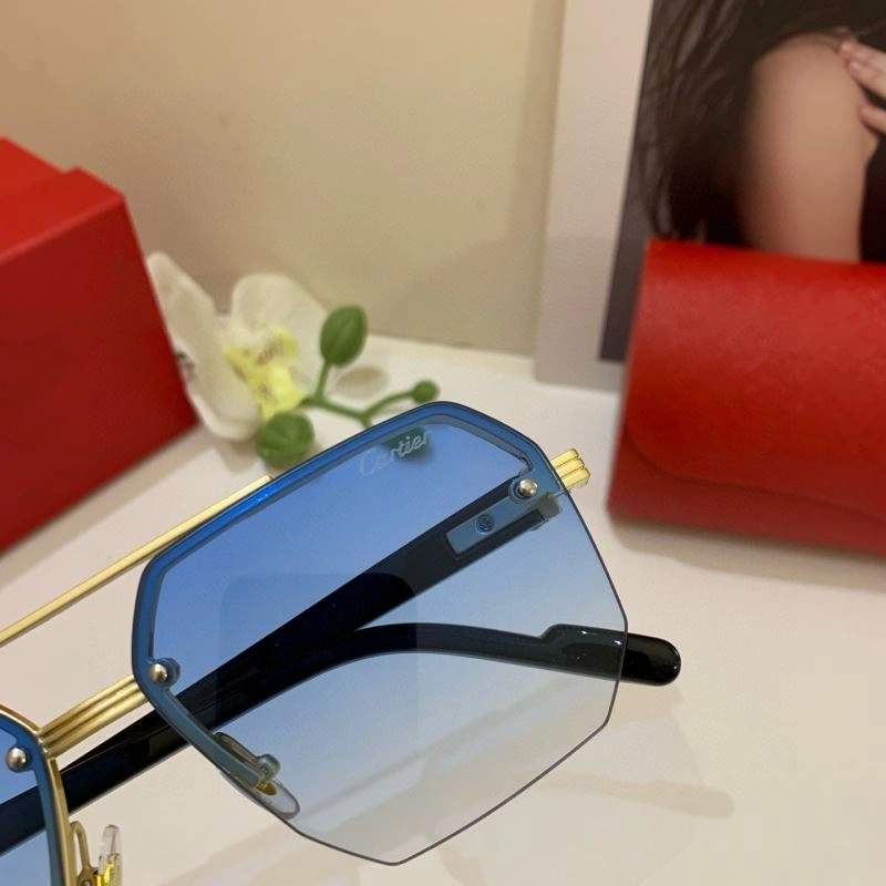 Versatile Cartier Sunglasses 277396