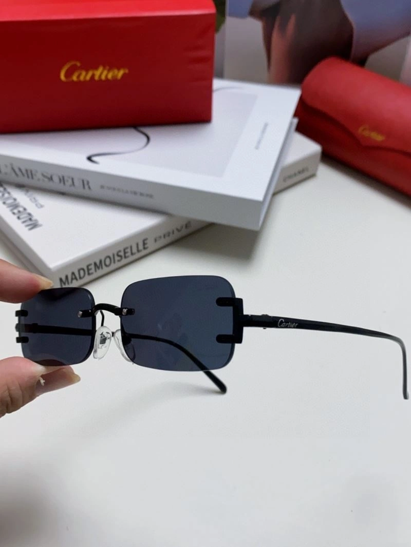 Cartier Sunglasses Colorful 277510