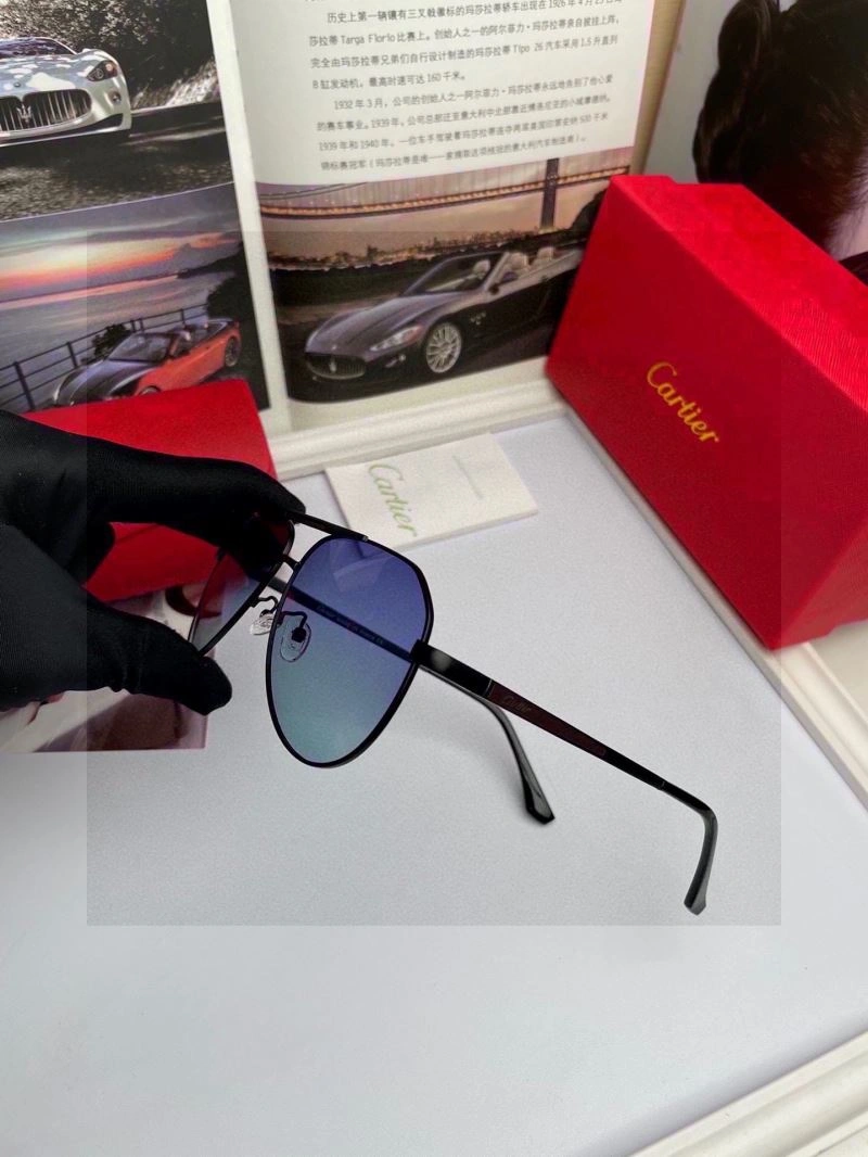 Cartier Sunglasses Durable 277664
