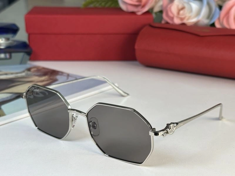 Cartier Sunglasses Supportive 277613