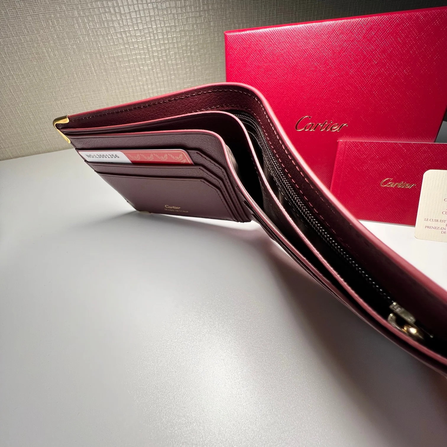 Cartier Wallets Purse Lightweight 38668