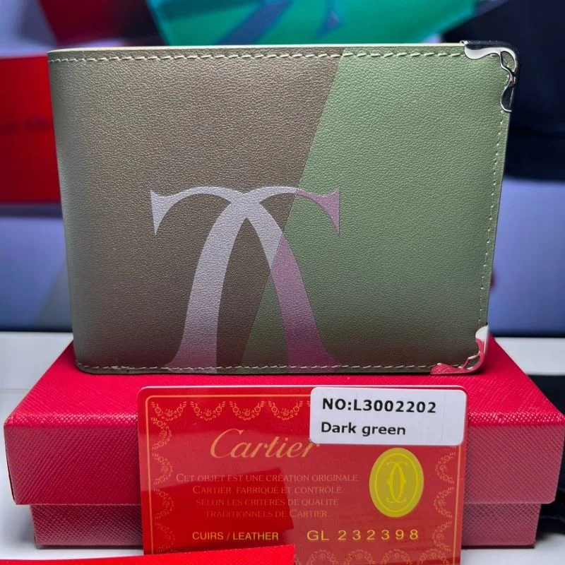 Sleek Cartier Wallets Purse 38619