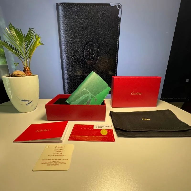 HighPerformance Cartier Wallets Purse 38618