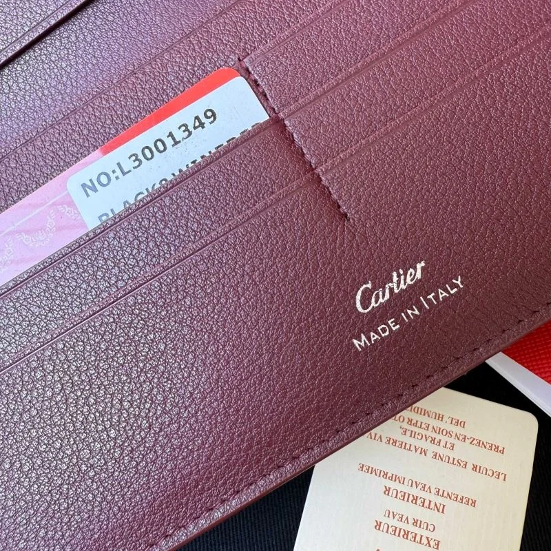 Practical Cartier Wallets Purse 38591