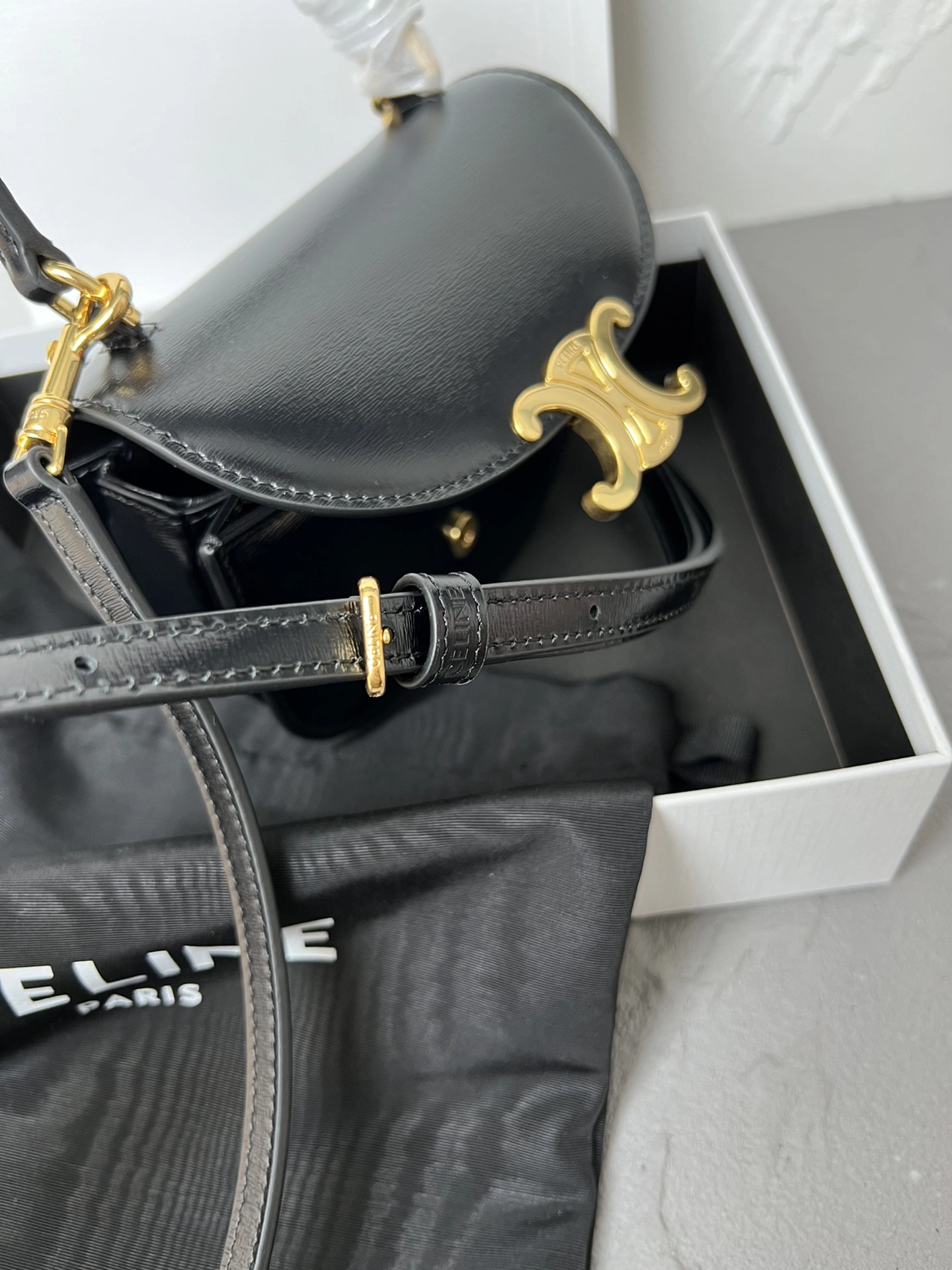 Premium Celine Besace Bags 78532
