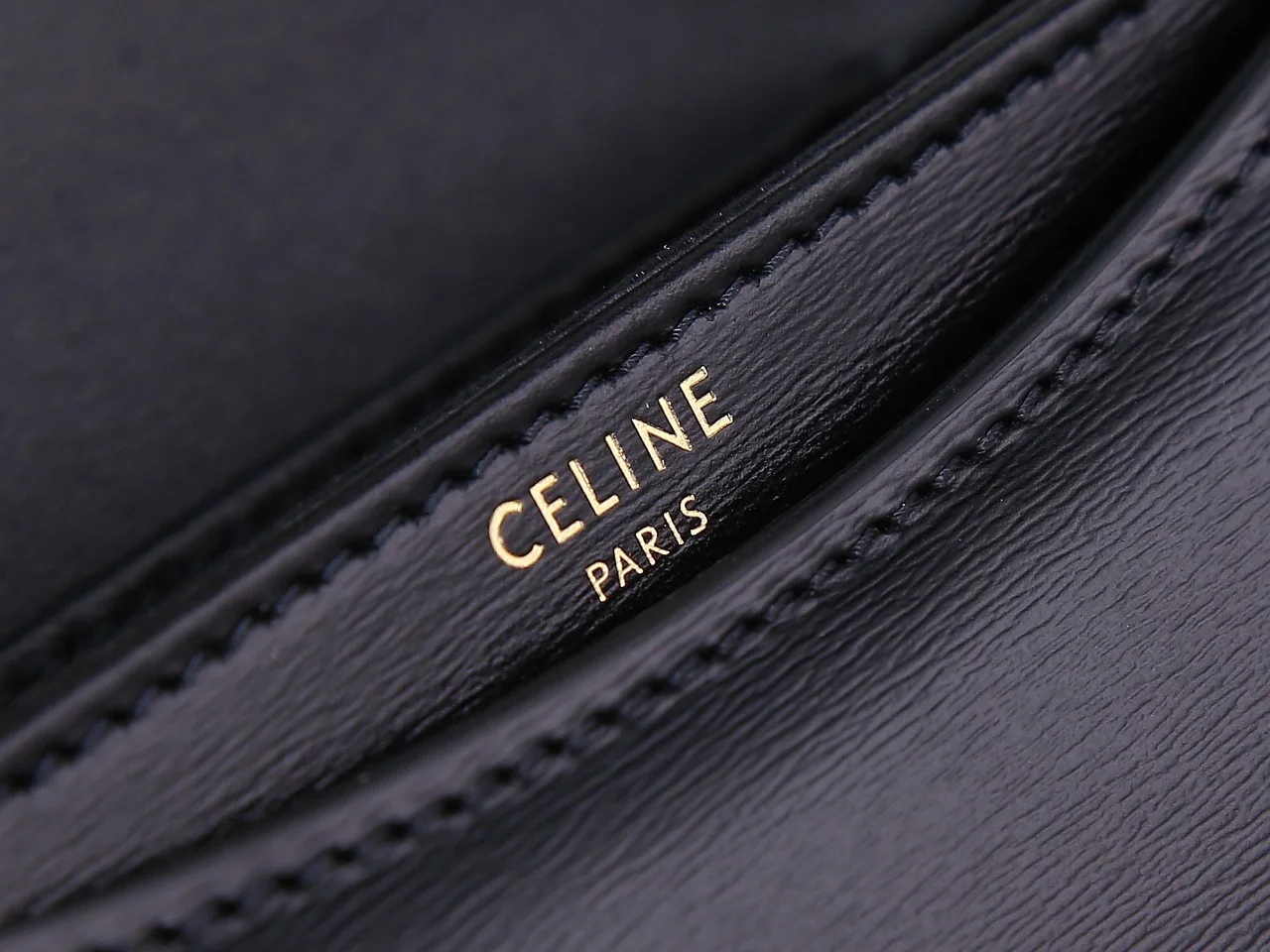 Durable Celine Besace Bags 37748