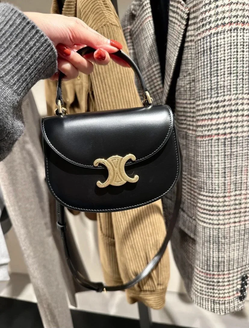 Durable Celine Besace Bags 37748