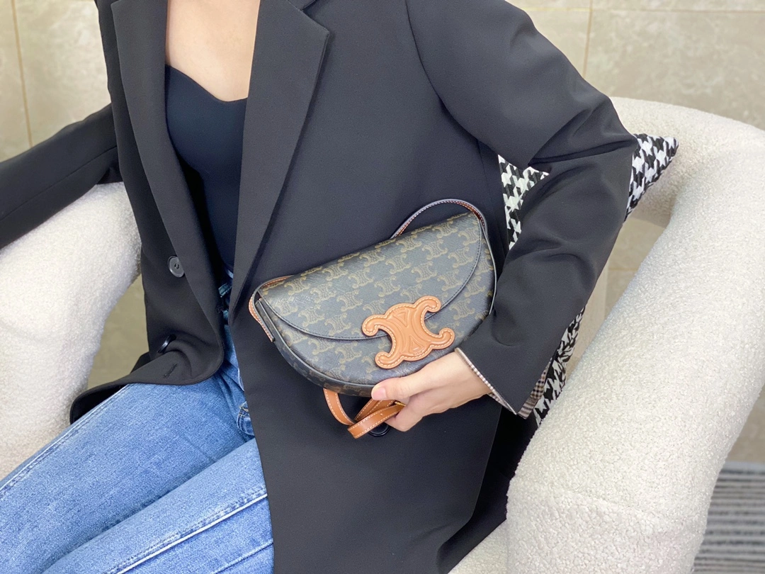 Celine Besace Bags Lightweight 94674