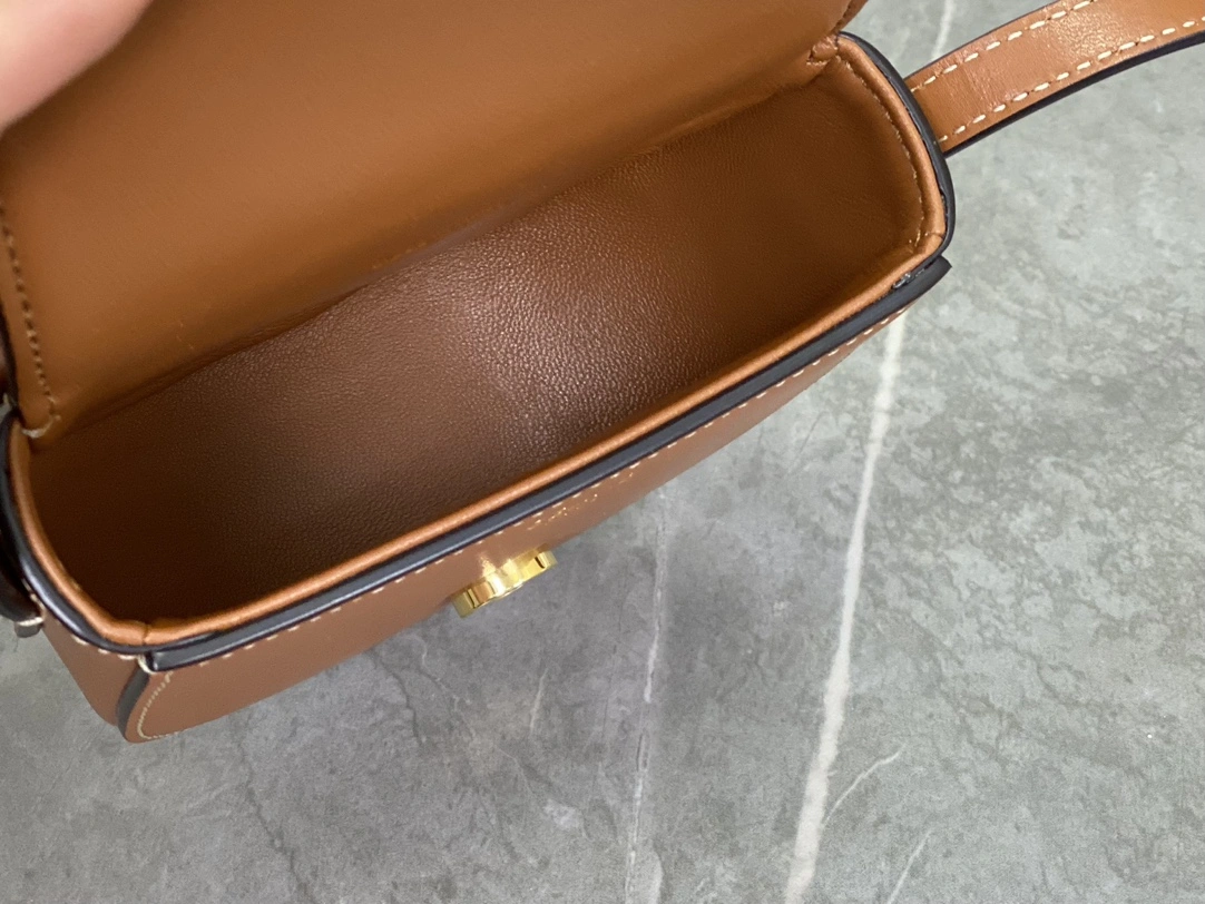 Celine Besace Bags Upgraded 94685