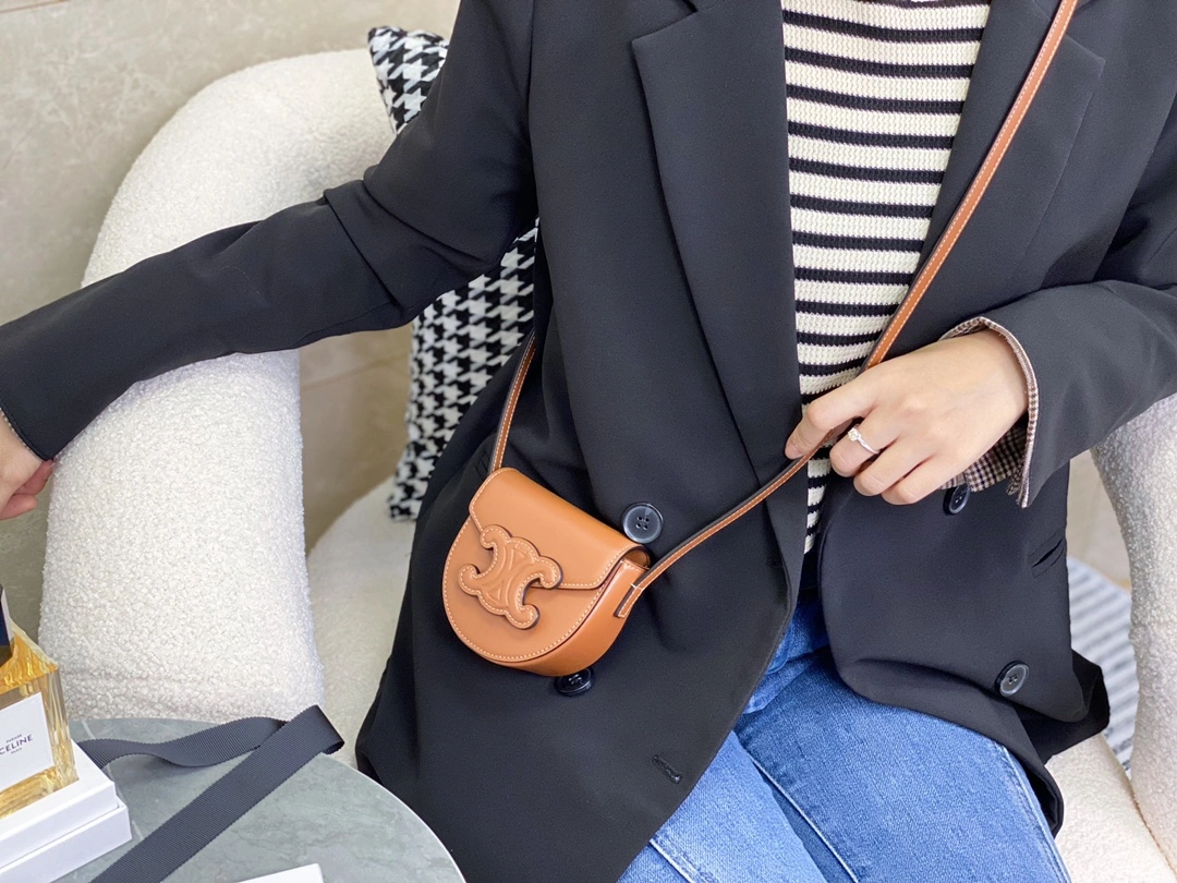 Celine Besace Bags Upgraded 94685