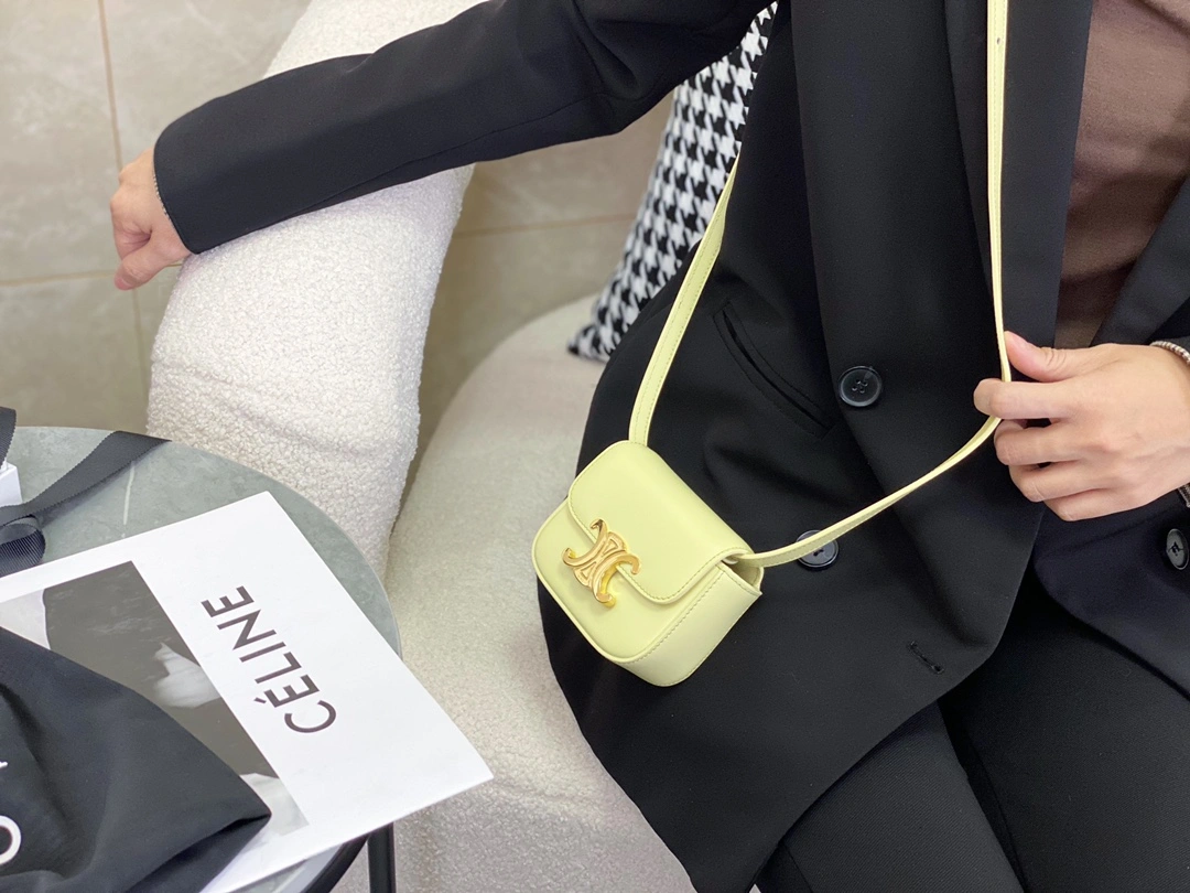 Stretchable Celine Besace Bags 94716