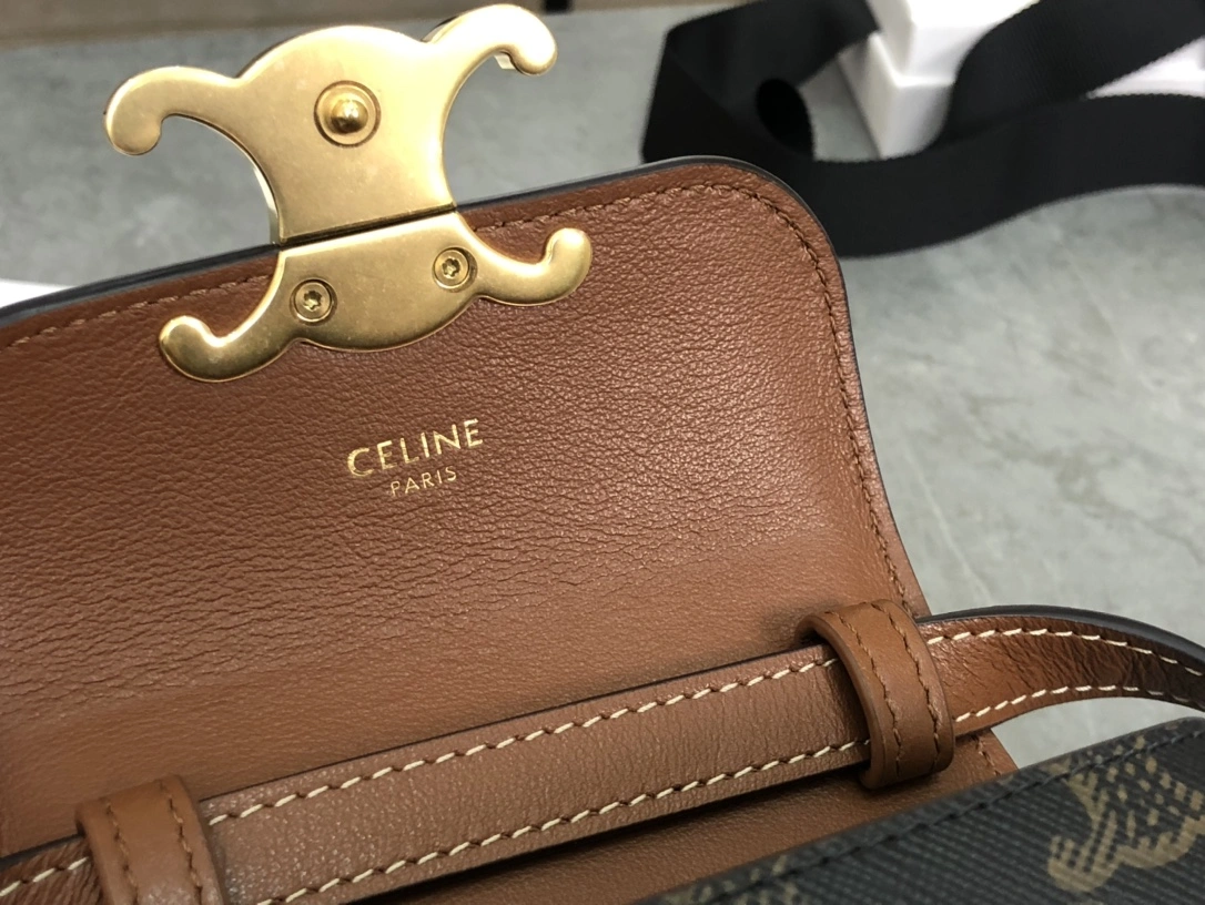 Comfortable Celine Besace Bags 94664