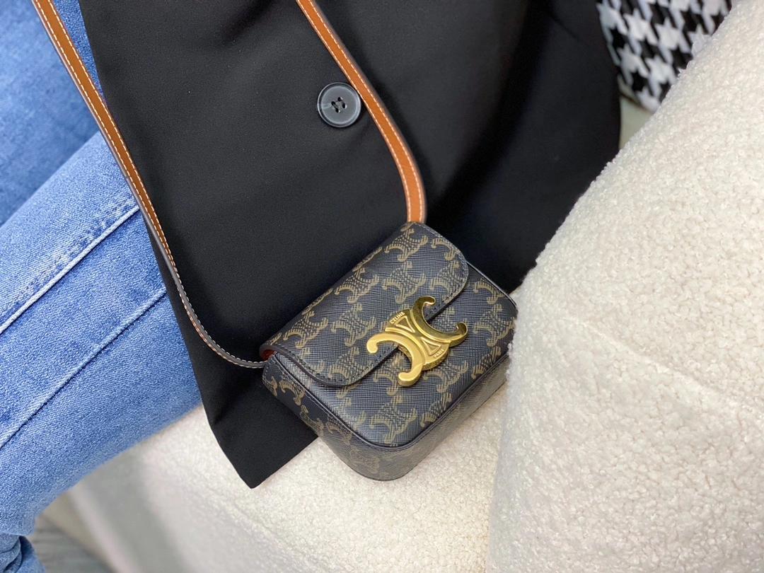 Comfortable Celine Besace Bags 94664