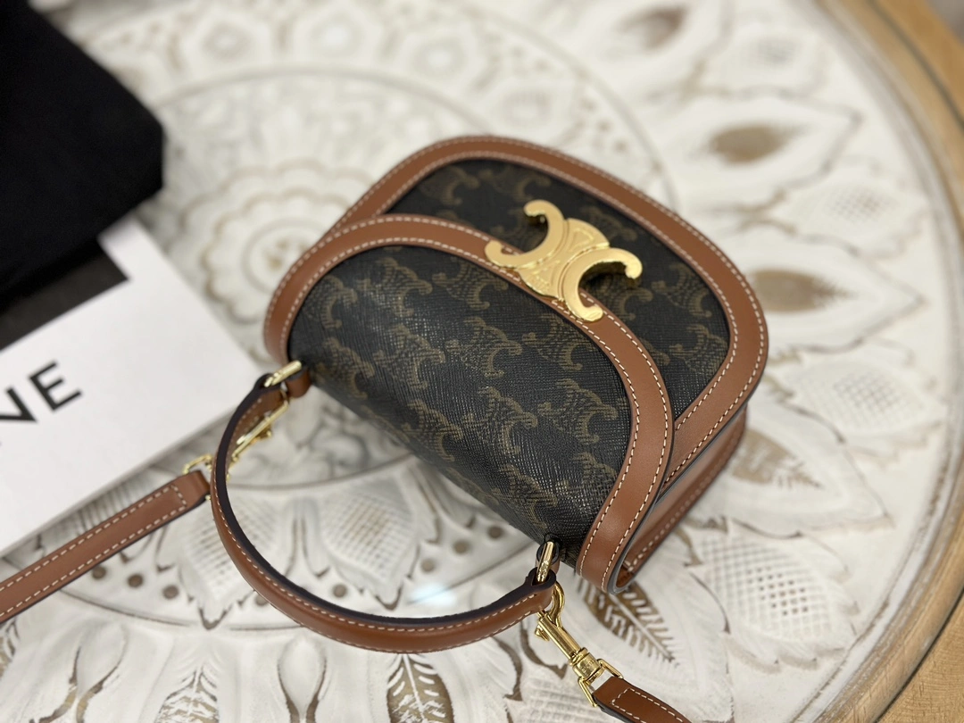Celine Besace Bags Classic 94660