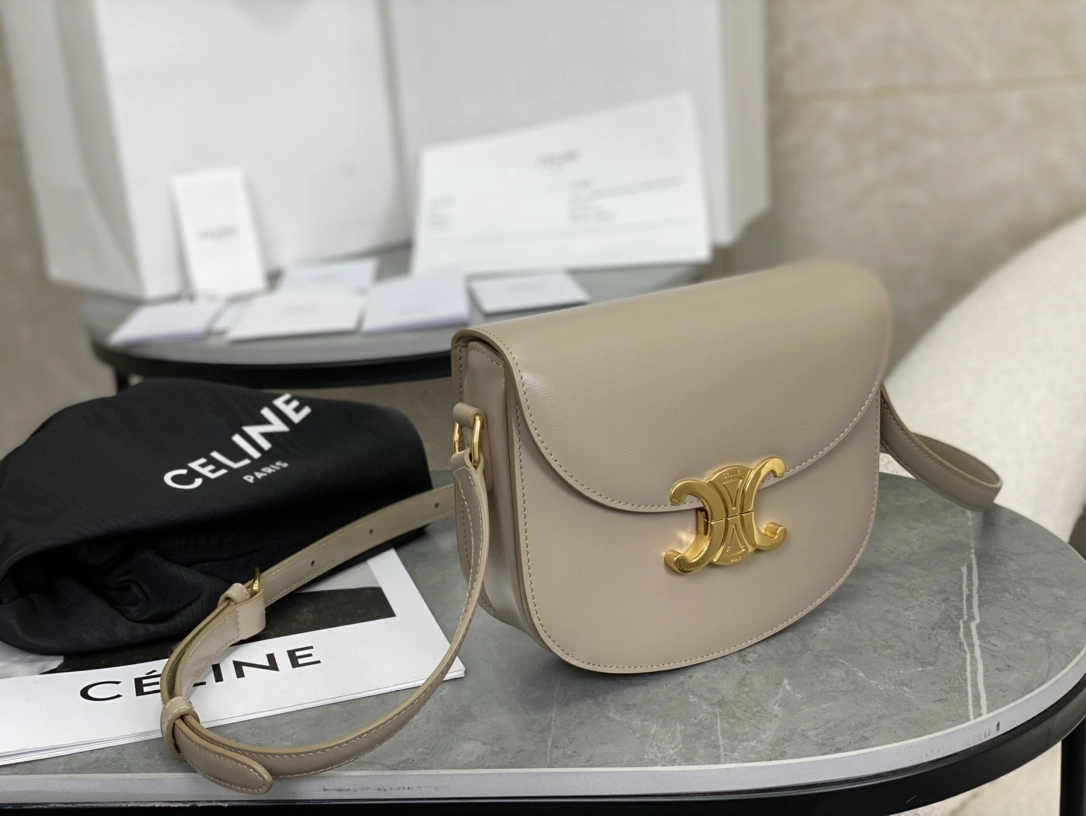 Thermal Celine Besace Bags 94675