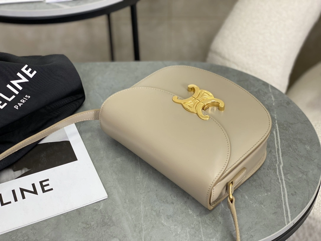 Thermal Celine Besace Bags 94675