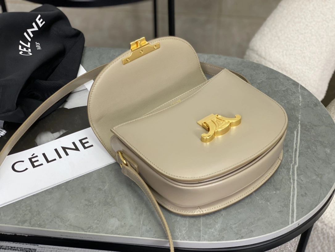 Thermal Celine Besace Bags 94675