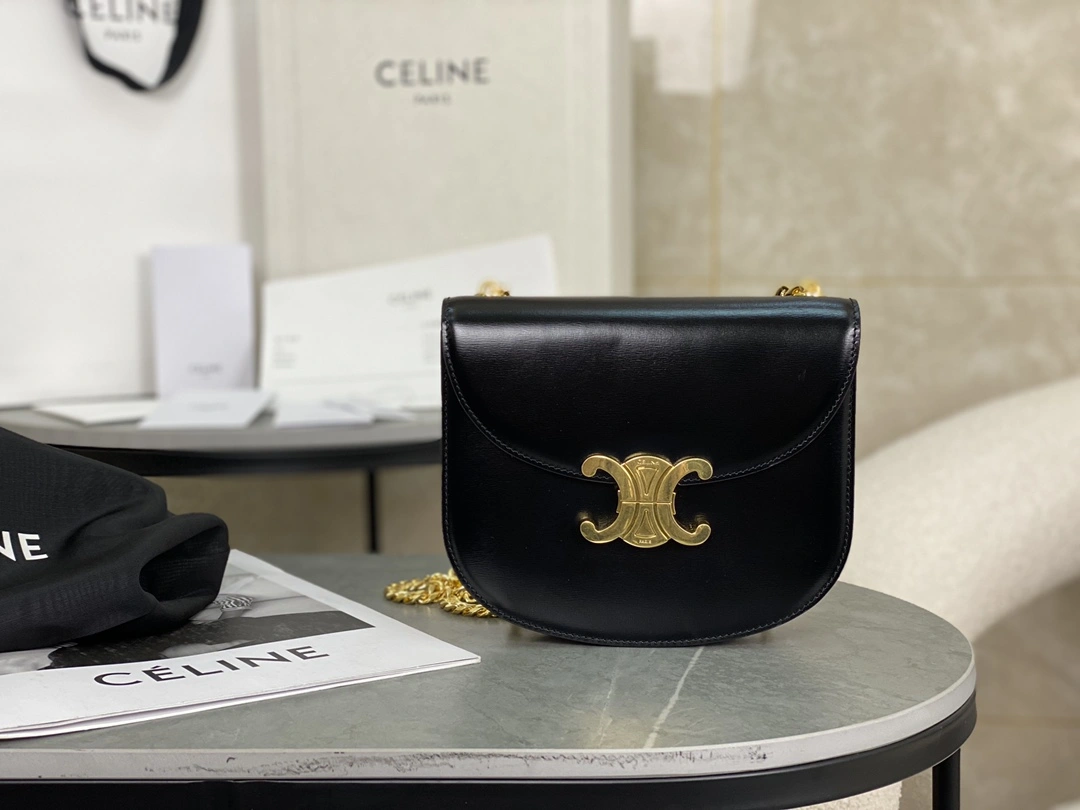 Stylish Celine Besace Bags 94686