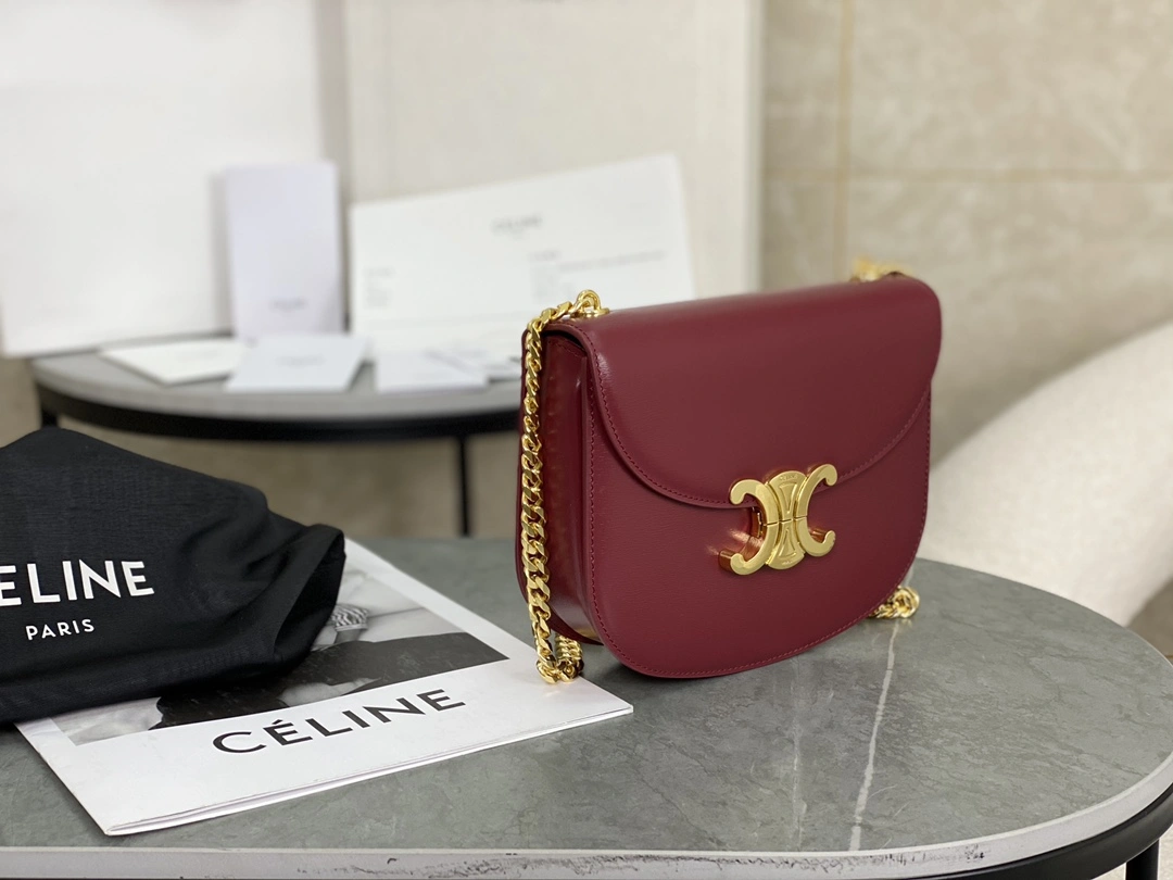 Effortless Celine Besace Bags 94653