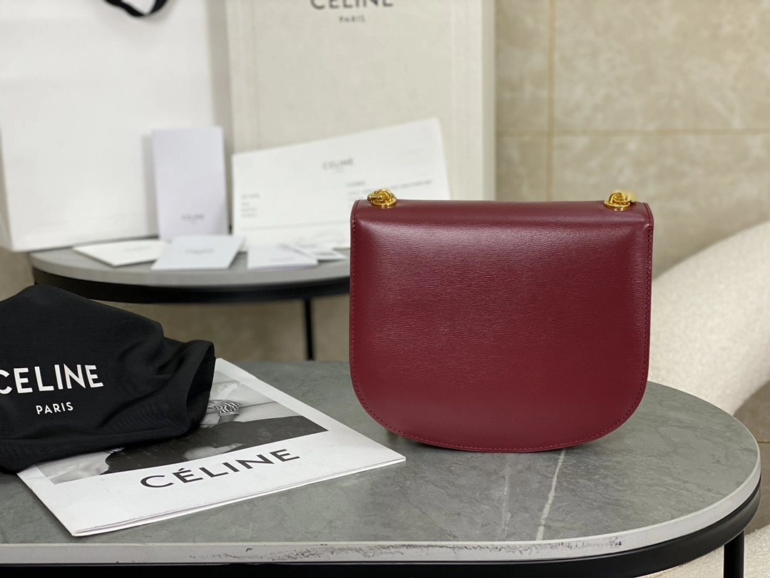 Effortless Celine Besace Bags 94653