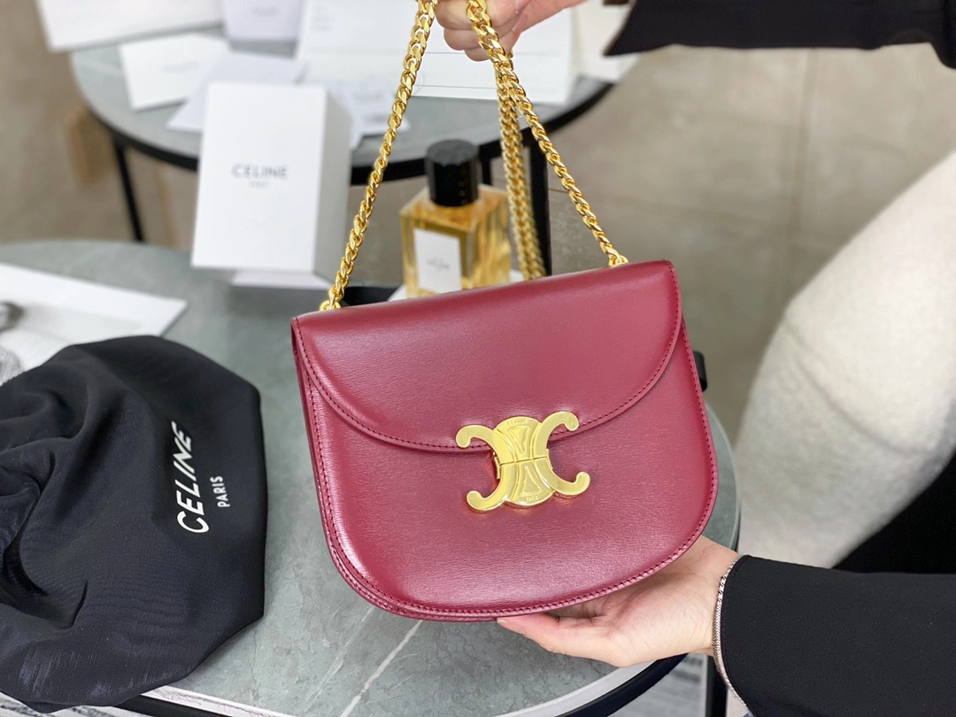 Effortless Celine Besace Bags 94653