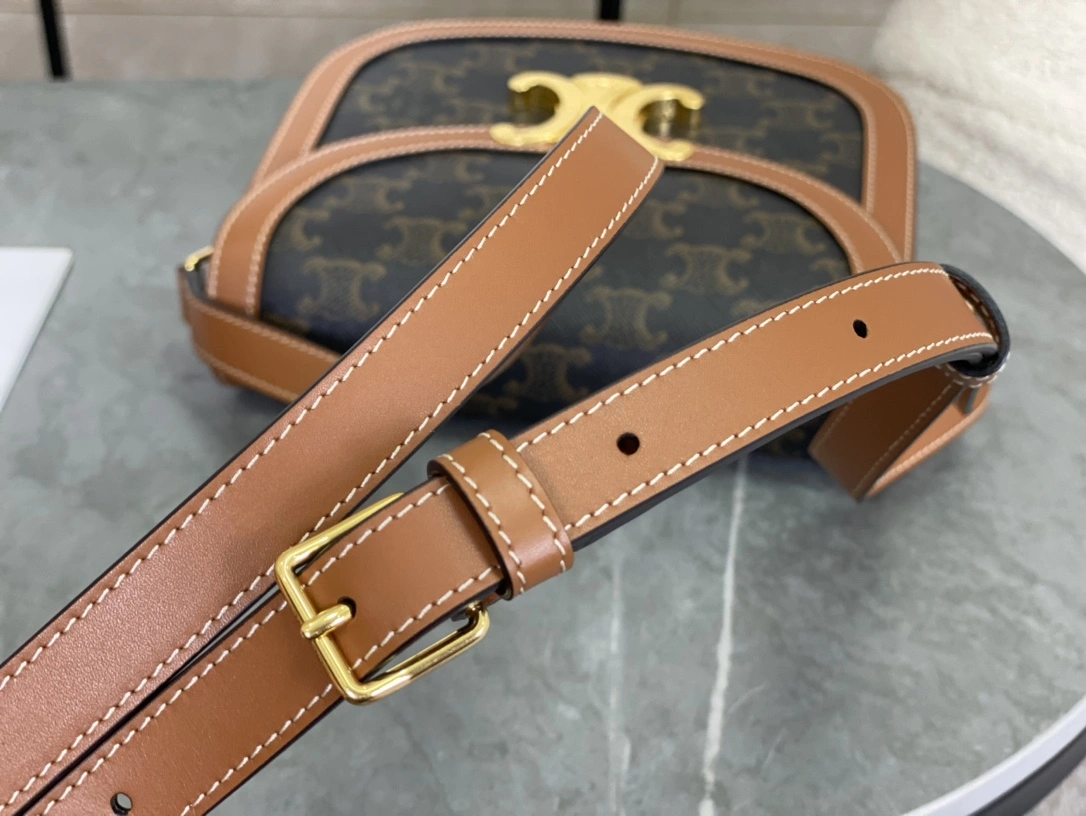 Chic Celine Besace Bags 94648