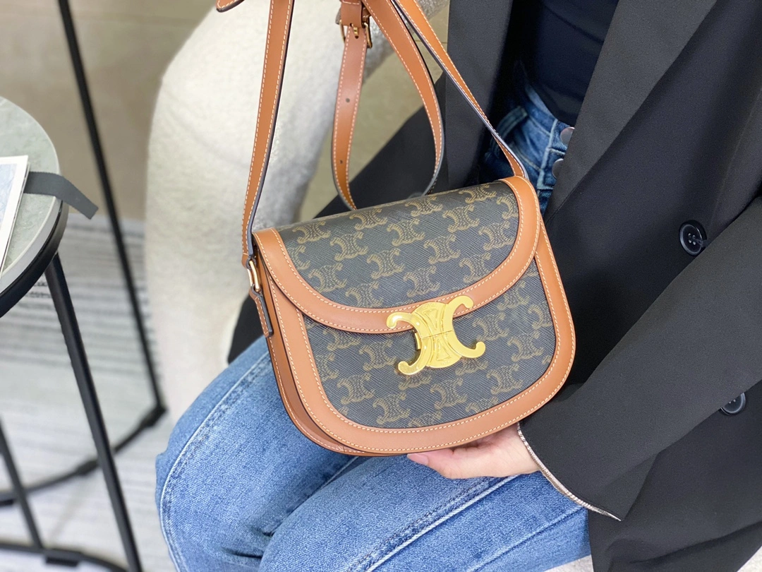 Chic Celine Besace Bags 94648